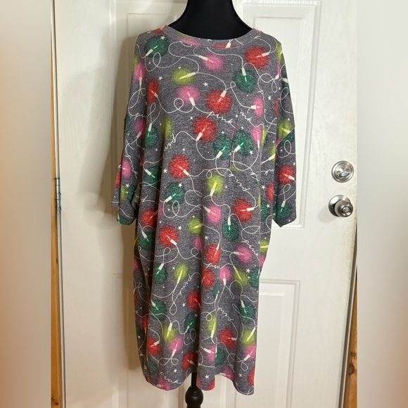 PINK Victoria's Secret Dresses & Skirts - Victoria Secret PINK Sleep Shirt Medium Christmas Lights Oversized Loose Fit